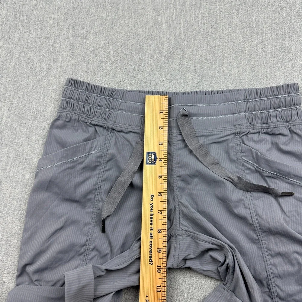 Lululemon Shorts Womens 4 Gray Dance Studio Cuffed Athletic Unlined Training Gym